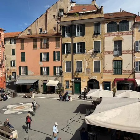 La Finestra Sul Borgo - Finalborgo - Con Deposito Bici Апартаменты Финале Лигуре