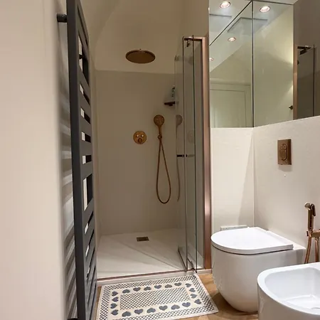 La Finestra Sul Borgo - Finalborgo - Con Deposito Bici Apartment